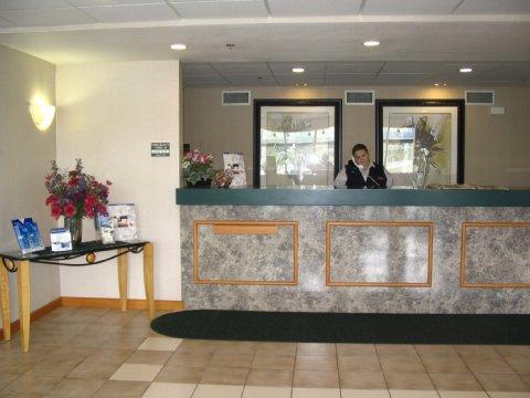 Express - By Ihg Hotel Delafield